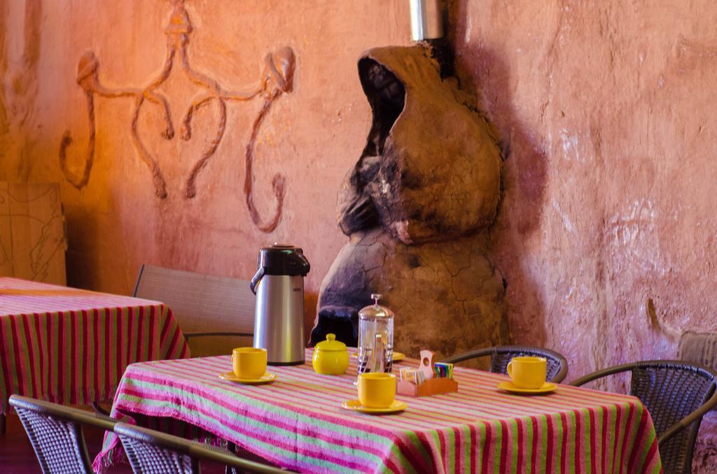 Hostal Alabalti San Pedro de Atacama Exterior photo